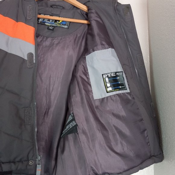 Big Chill All Performance Technical Gear Vest - Picture 10 of 11